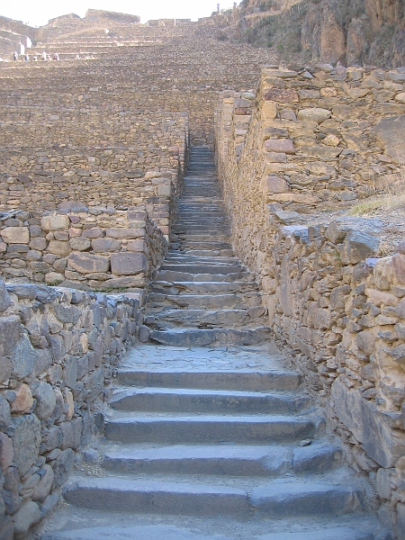 0806090025.JPG - Day 3, Monday, June 9, Ollantaytambo
